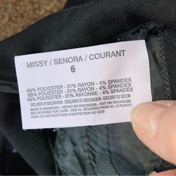 NINE West slacks, high quality business attire with slight flare. Rayon blend. - Picture 3 of 9